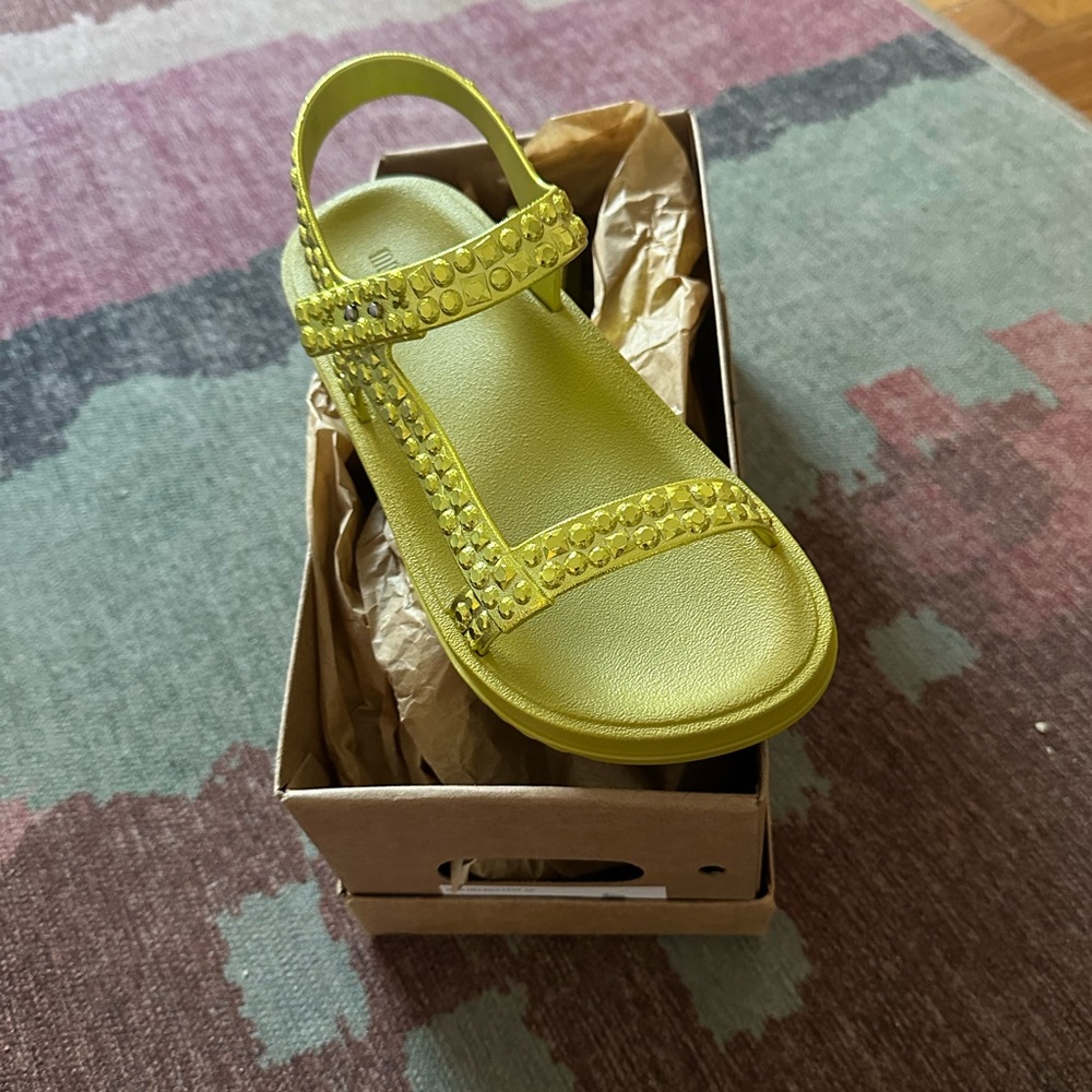 Melissa NWT Lust Sandal size 9